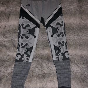 Body Engineers- high waisted mesh bottom leggings